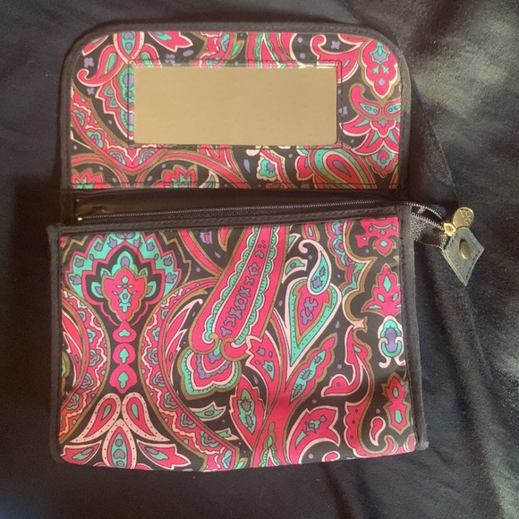 MARY KAY Paisley Cosmetic Makeup Bag - Picture 4 of 7